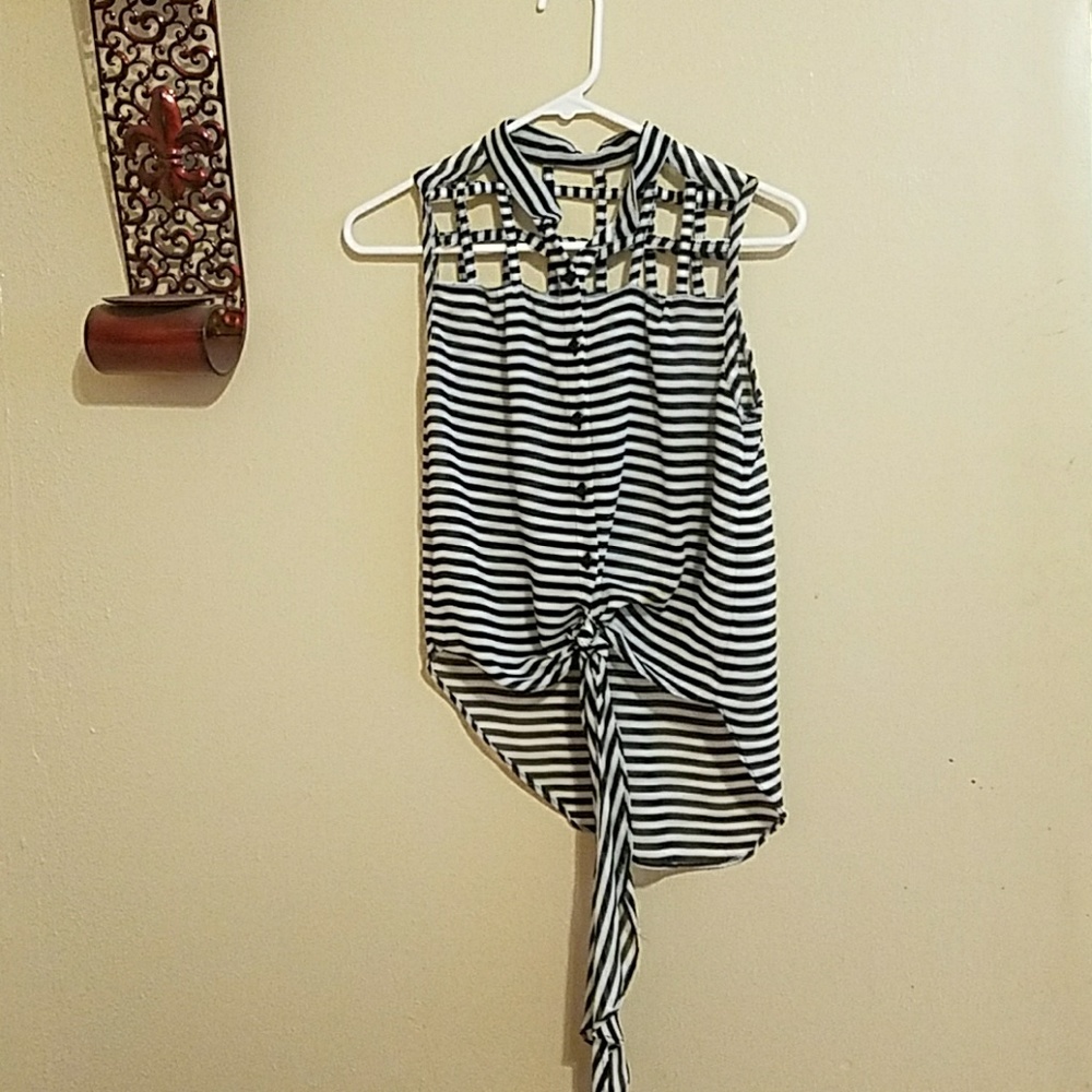 Black and white top buttoned up